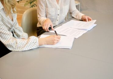 Mapa de empleo por comunidades autónomas: dónde hay más trabajo y cómo prepararte