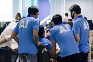 Los 10 trabajos más amenazados por la IA en España (y los que más crecerán)